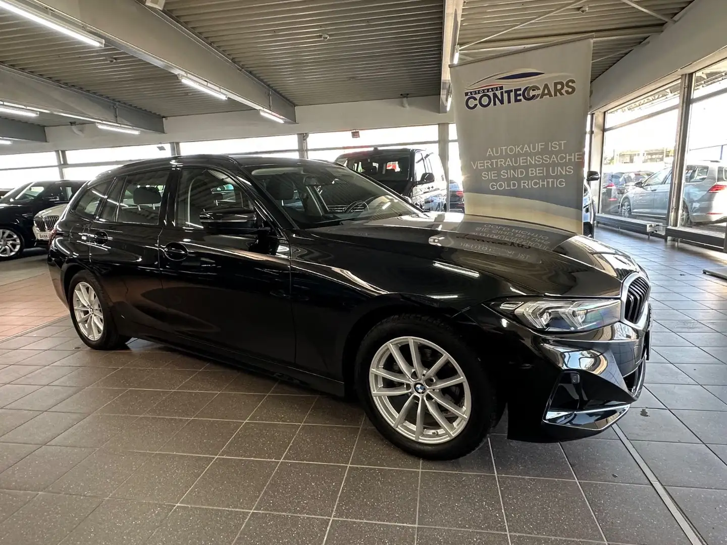 BMW 318 d Touring Driving Assistant+ACC+LED+3Z+Curv. Noir - 1