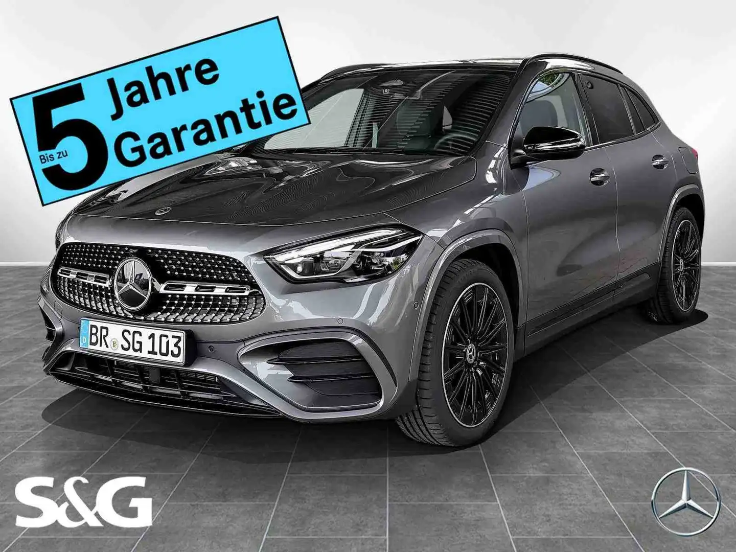 Mercedes-Benz GLA 200 AMG MBUX+M-LED+Pano+AHK+RüKam+Distro+DAB Grau - 1