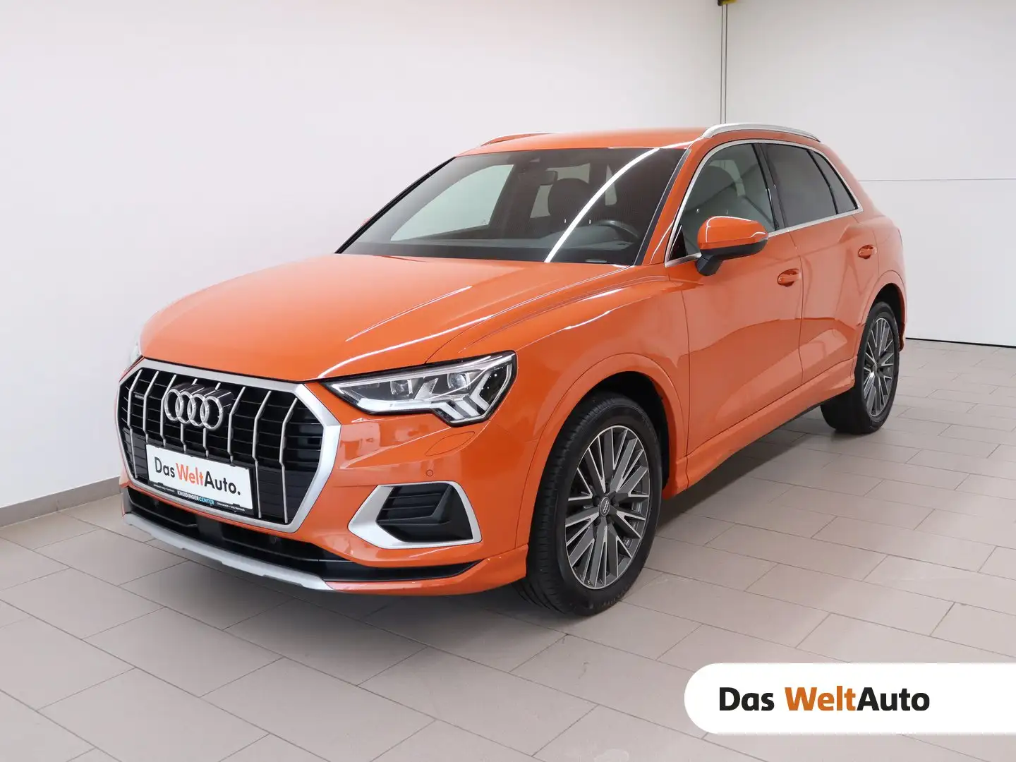 Audi Q3 40 TFSI quattro advanced exterieur Orange - 1