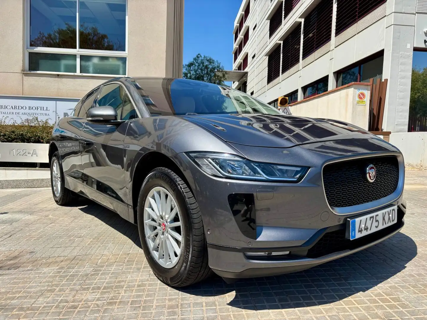 Jaguar I-Pace EV400 S AWD 400cv Grijs - 2