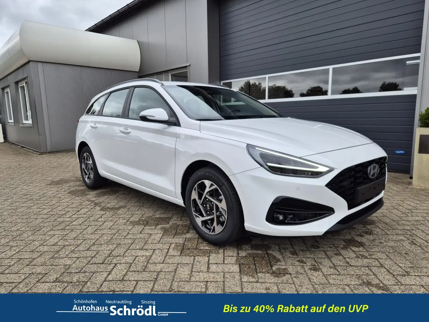 Hyundai i30 Kombi  1.0 T-GDI 100PS Automatik AbstandsTempom... Weiß - 1