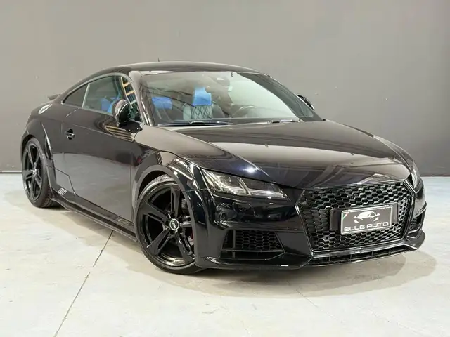 Audi TT view 12