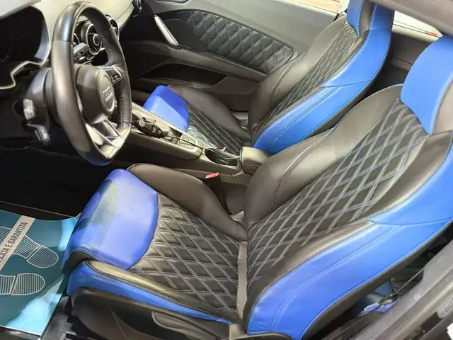 Audi TT view 15