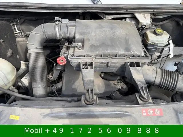Mercedes-Benz Sprinter view 14