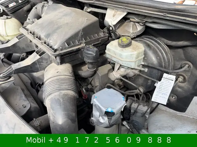 Mercedes-Benz Sprinter view 15