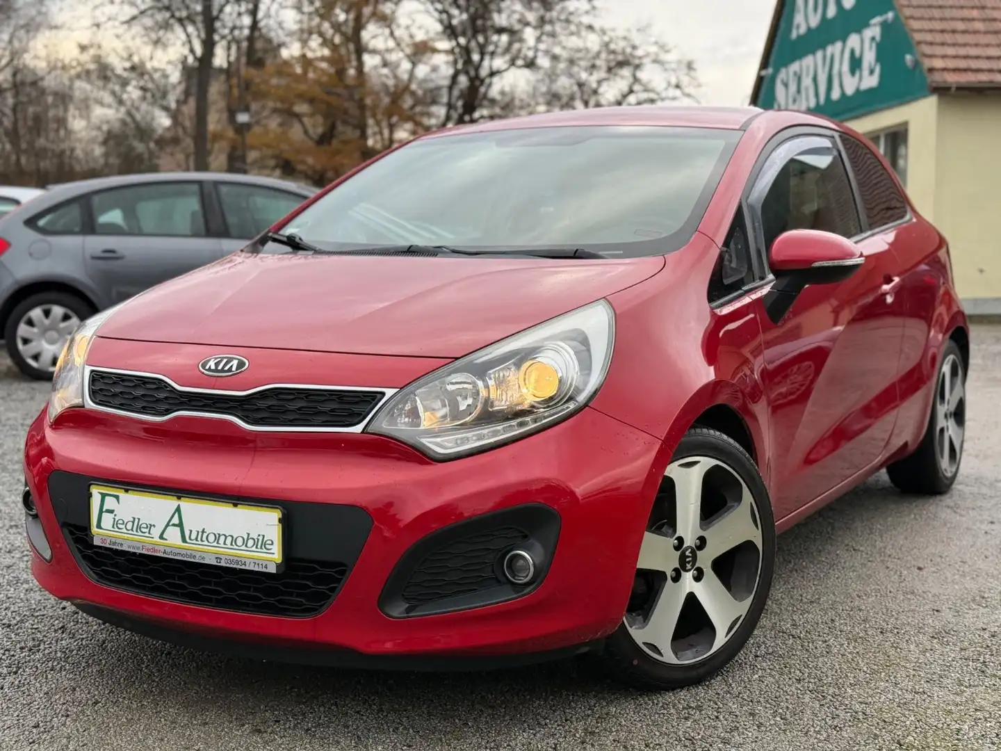 Kia Rio Spirit / KLIMAAUT / LENKRADHZG / TEMP Rot - 1