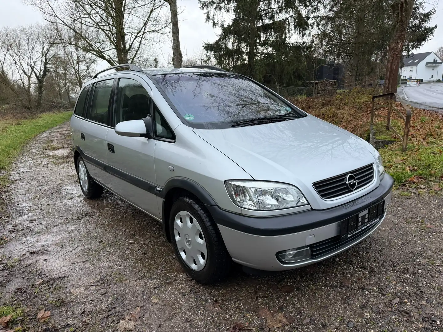 Opel Zafira 1.8 - Tüv-Asu NEU (12-2027) - 7 Sitzer - Zilver - 2