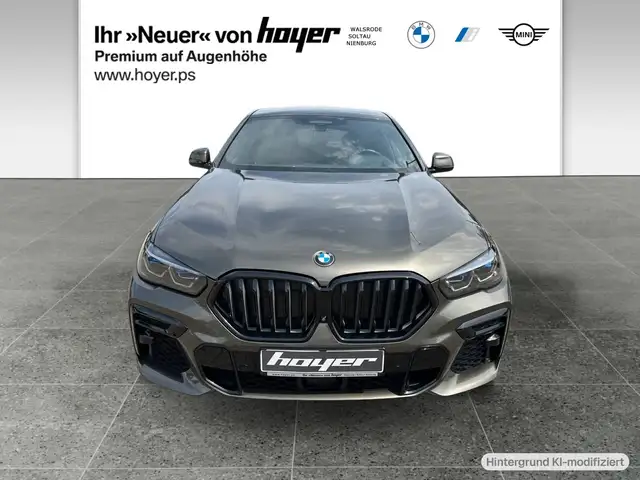 BMW X6 view 12