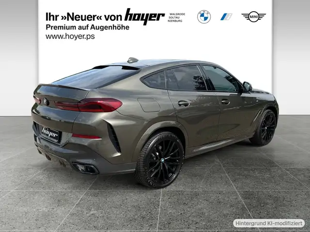 BMW X6 view 2