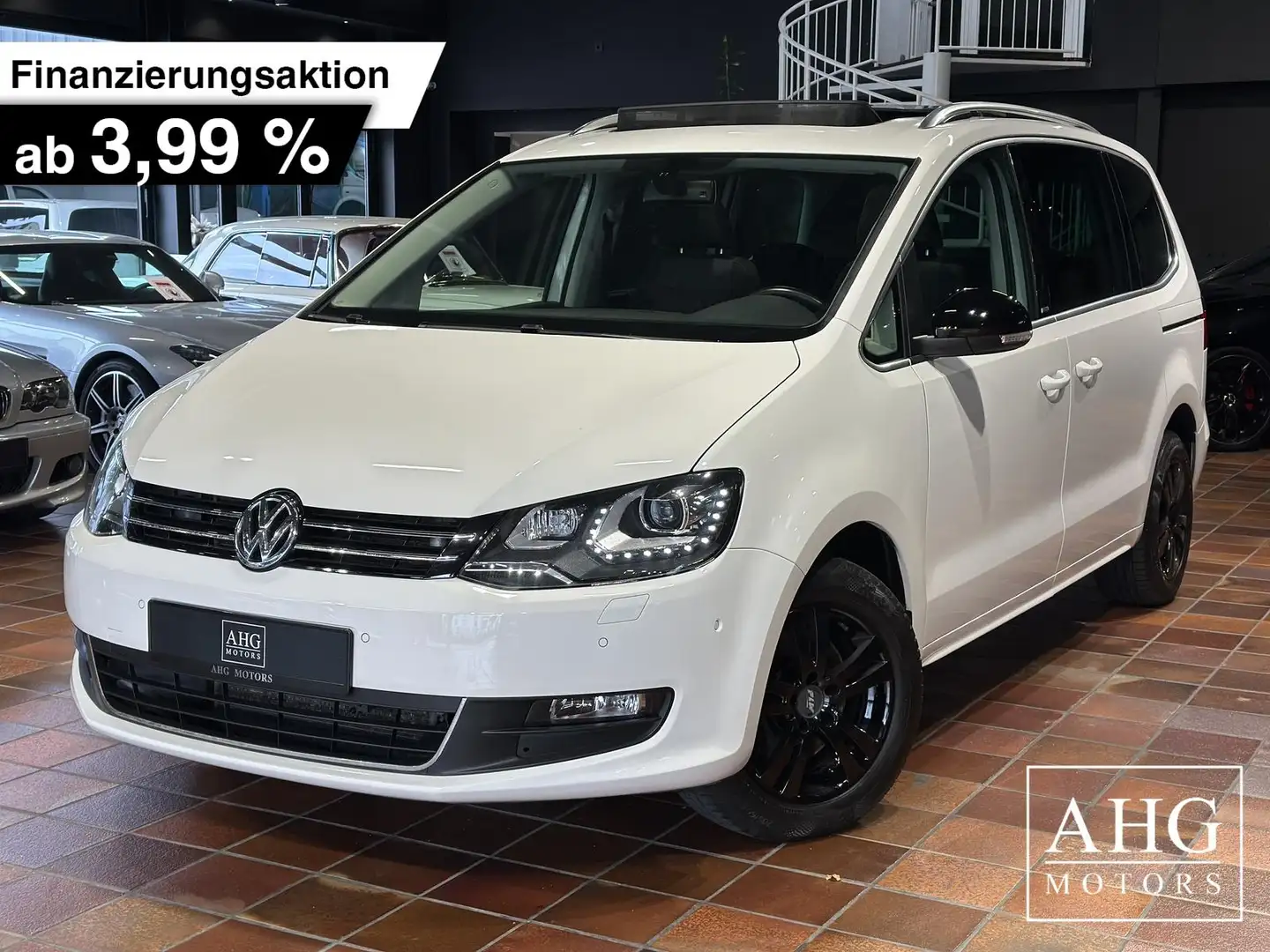 Volkswagen Sharan 4MOTION STYLE 7S PANO STANDHZ DYNA 3XETÜR Weiß - 1