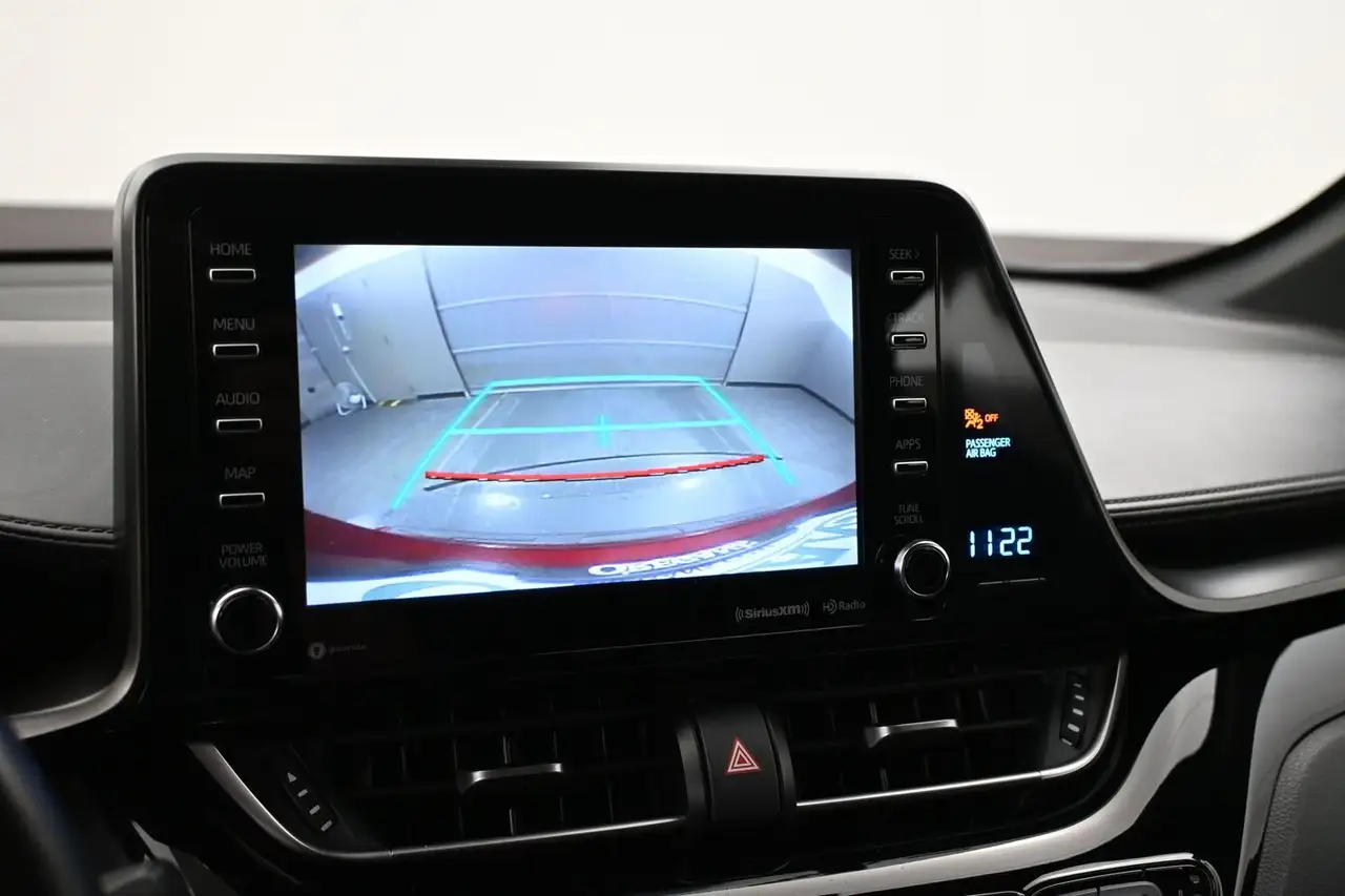 Toyota C-HR снимка Toyota C-HR