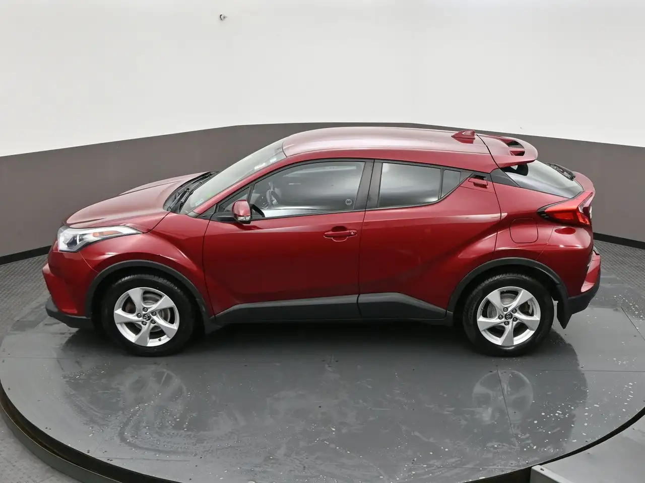 Toyota C-HR снимка Toyota C-HR