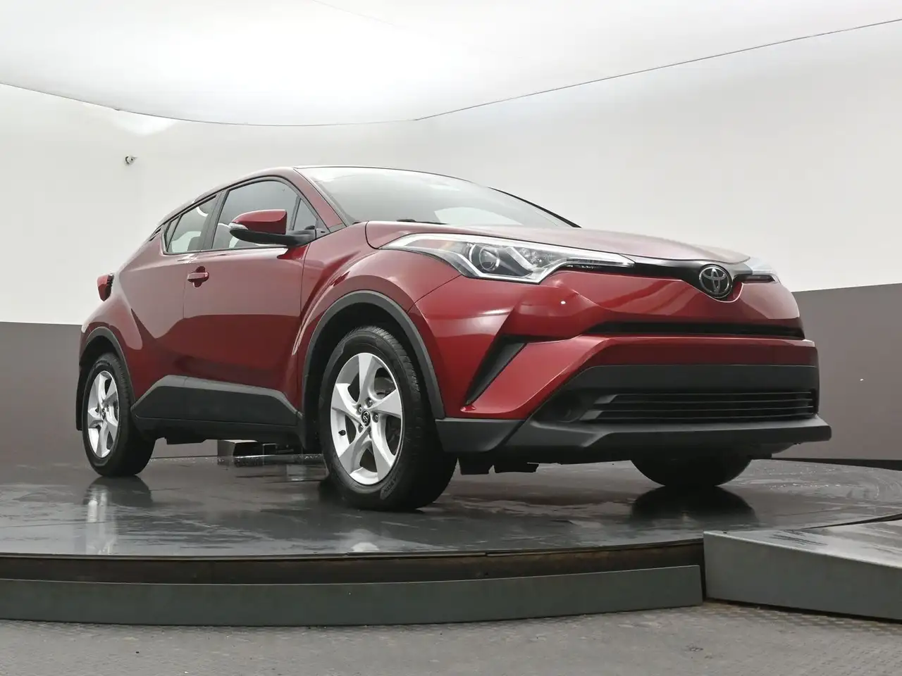 Toyota C-HR снимка Toyota C-HR