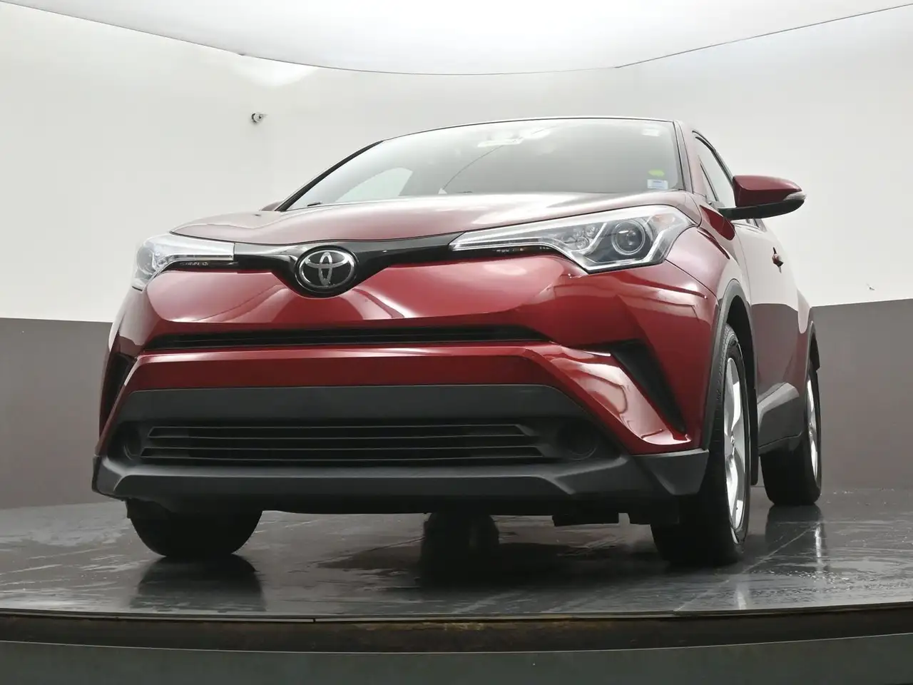 Toyota C-HR снимка Toyota C-HR