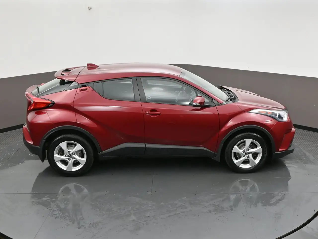 Toyota C-HR снимка Toyota C-HR