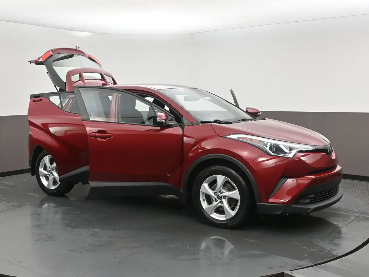 Toyota C-HR снимка Toyota C-HR