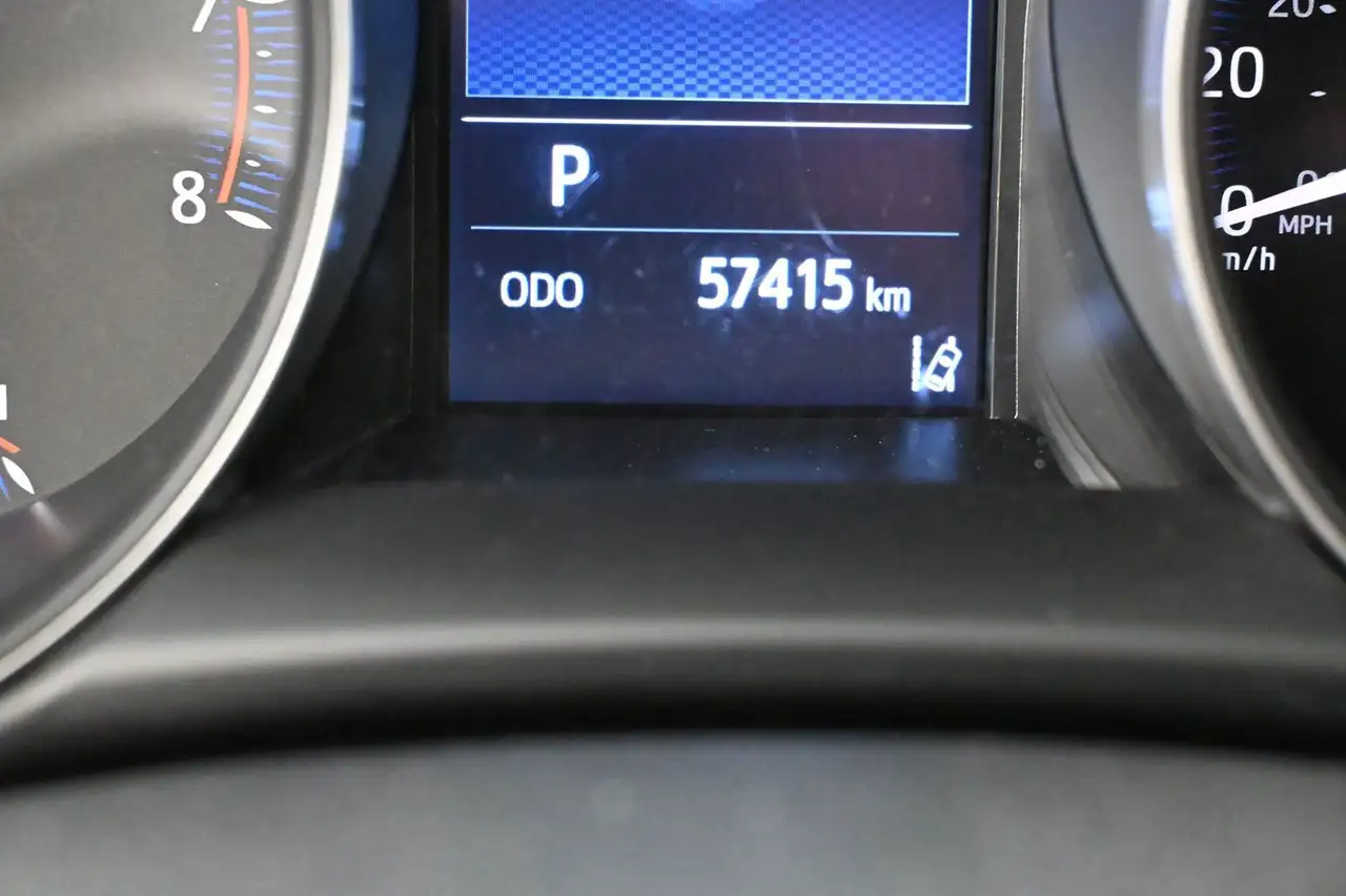 Toyota C-HR снимка Toyota C-HR