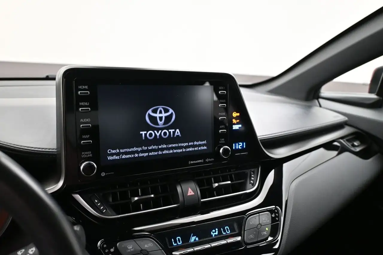 Toyota C-HR снимка Toyota C-HR