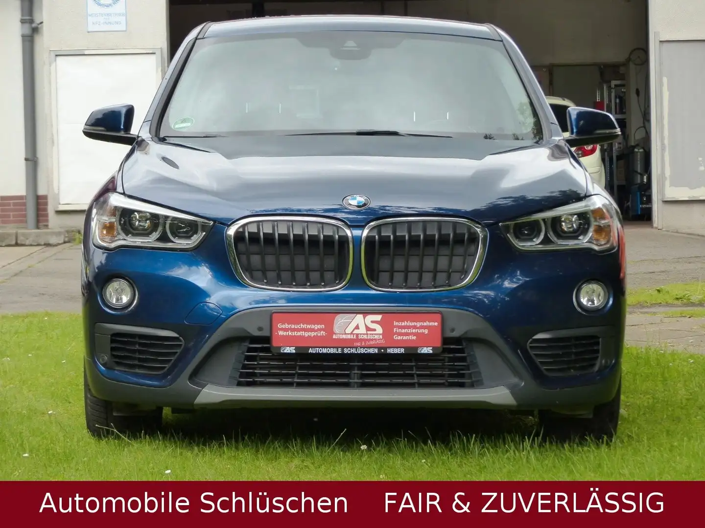 BMW X1 xDrive 20 d Advantage Autom. AHK Top Zustand Bleu - 2