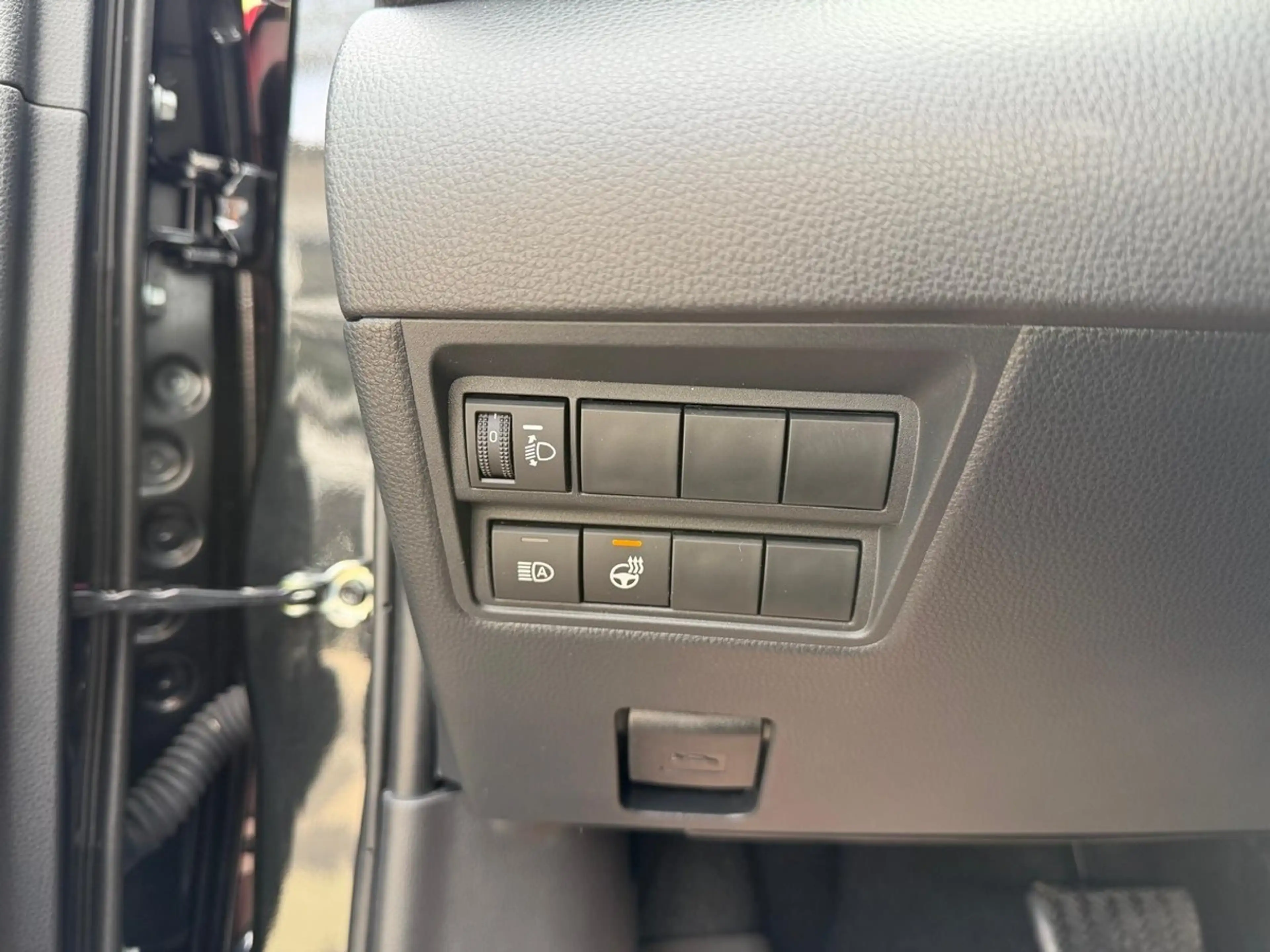 Mazda 2 1.5 Hybrid Homura, Vollfolierung, LED, Carplay, *A — photo 15