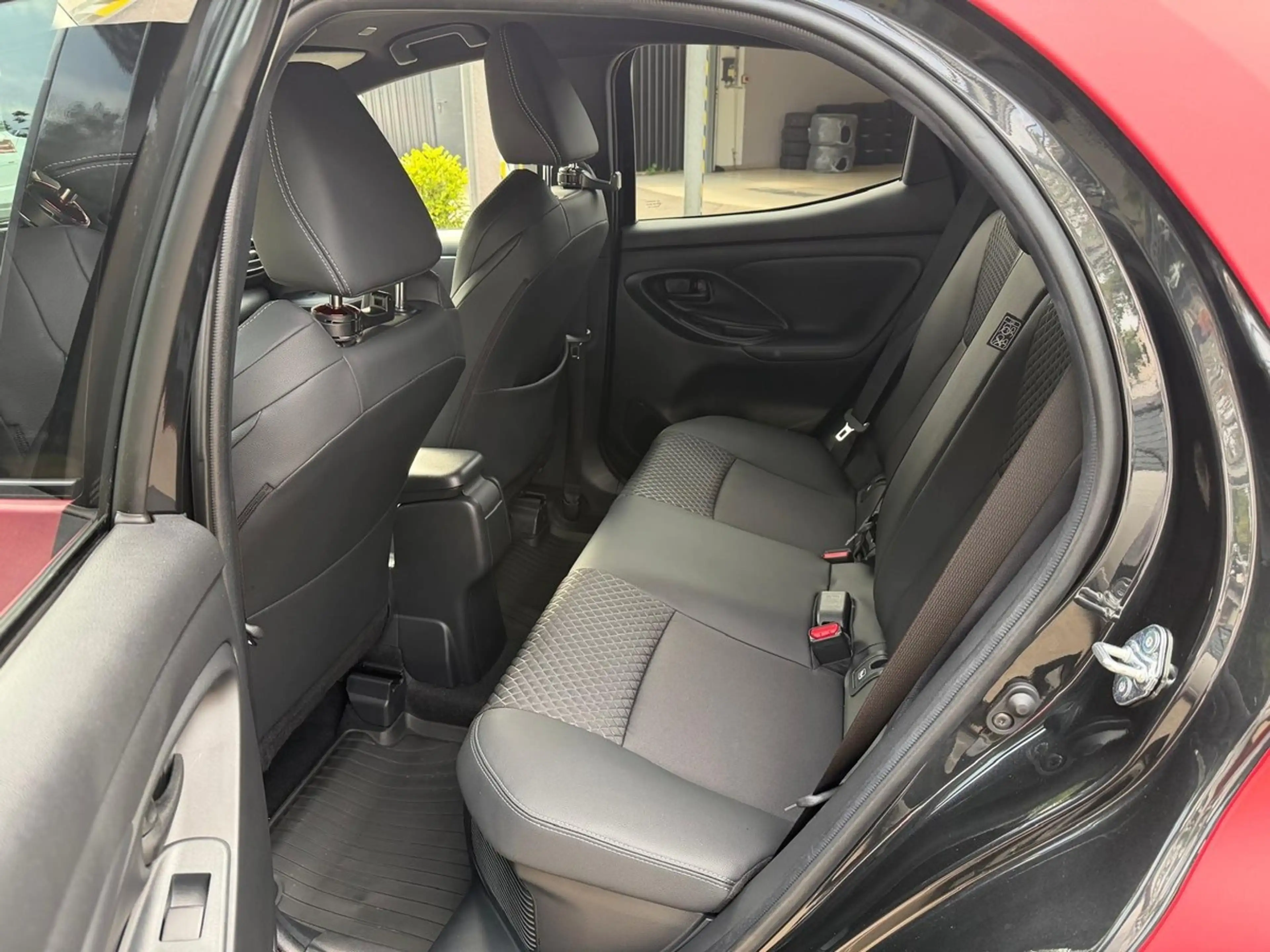 Mazda 2 1.5 Hybrid Homura, Vollfolierung, LED, Carplay, *A — photo 8