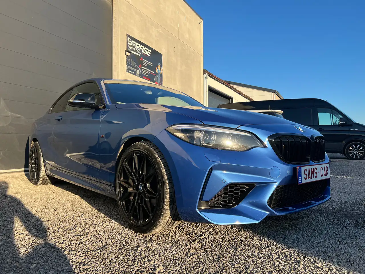 BMW 218