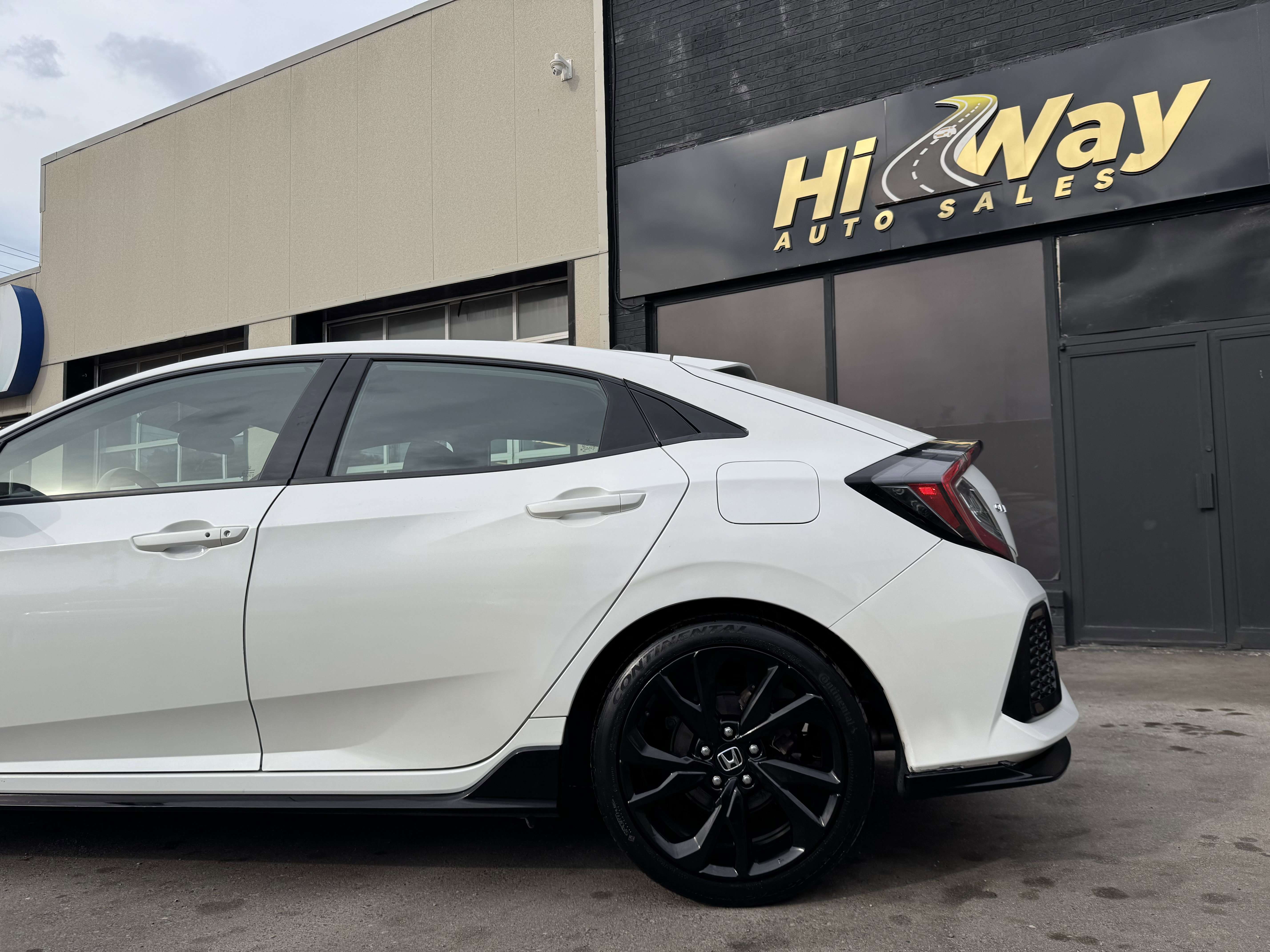 2018 Honda Civic Sport 4dr Hatchback — снимка 3