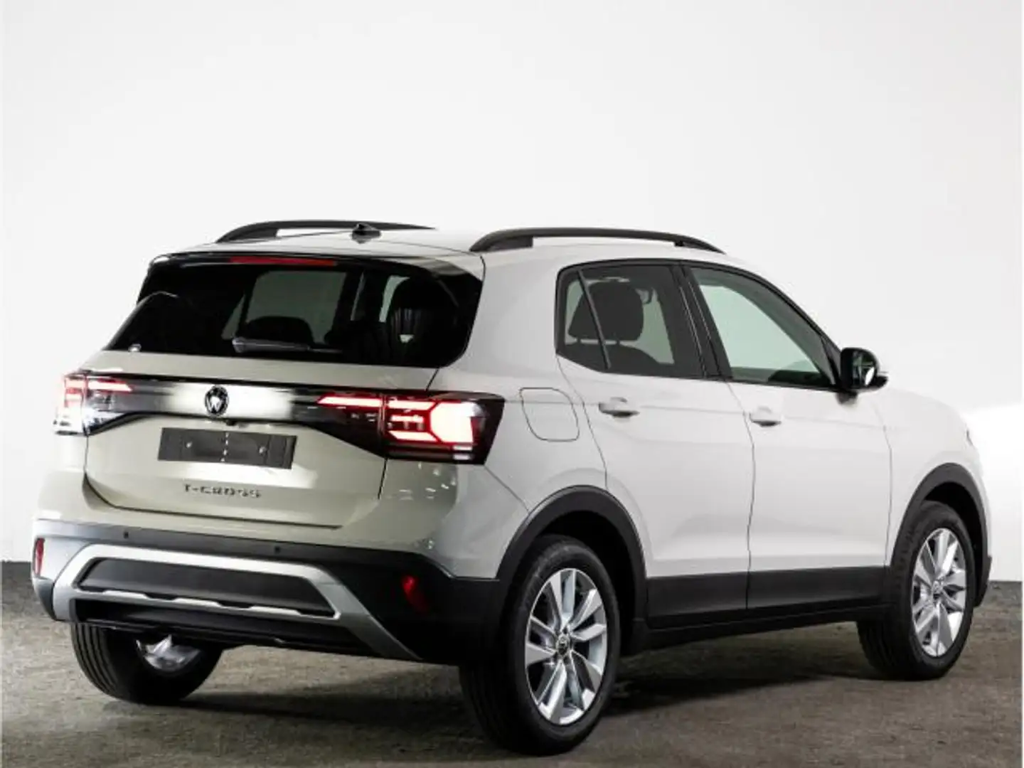 Volkswagen T-Cross Life Edition 1.0 70 kW / 95 pk TSI SUV 5 versn. Ha Grijs - 2