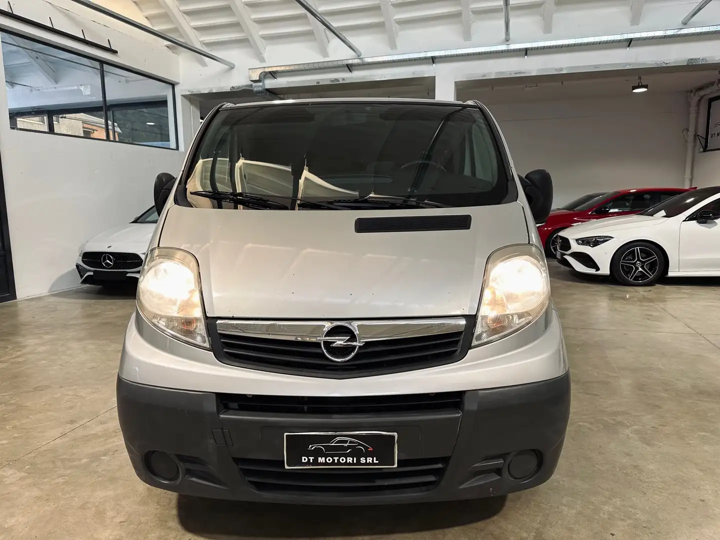 Opel Vivaro 2.0 CDTI 9 posti CLIMA - RADIO Grigio - 2