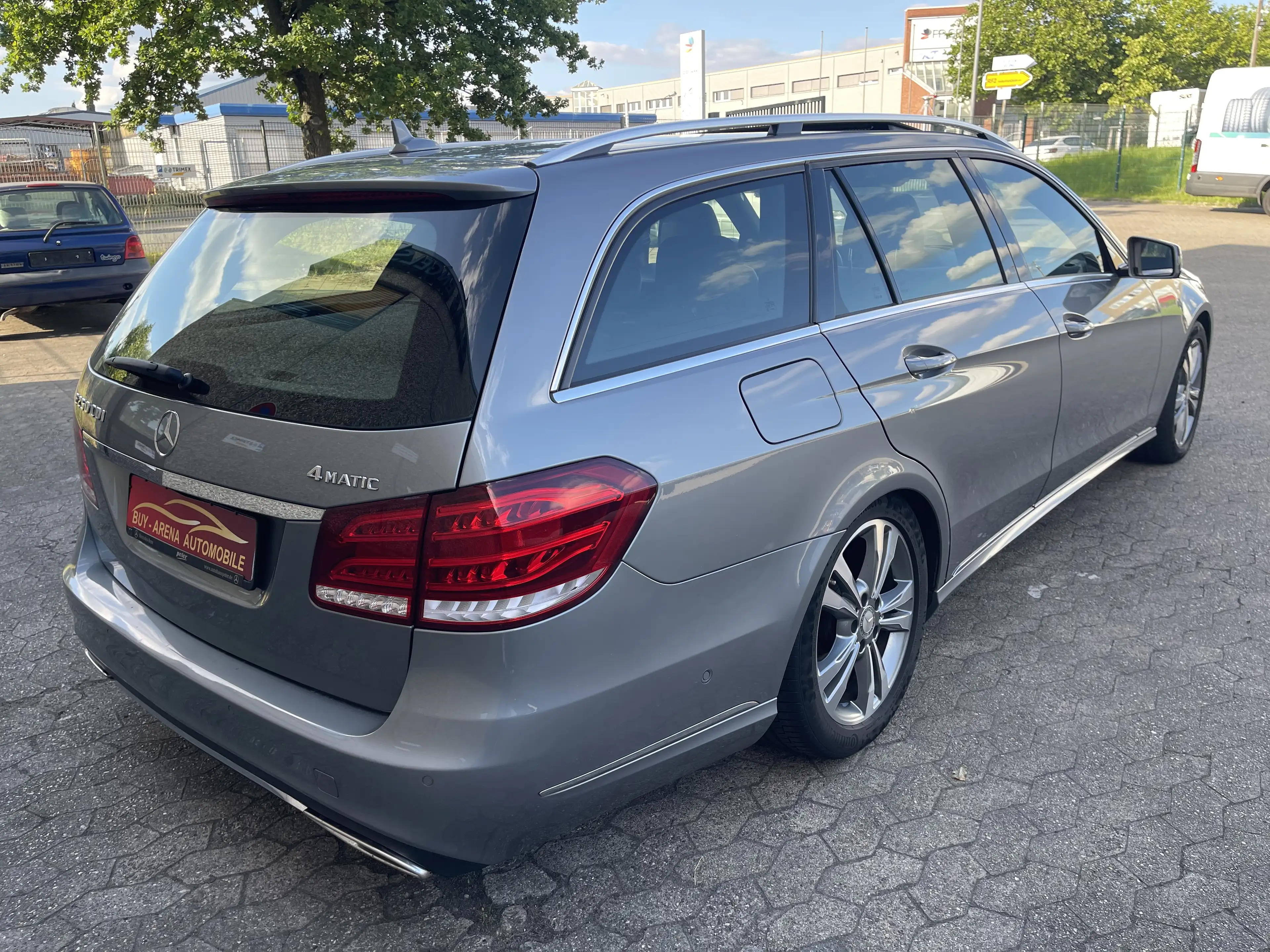 Mercedes-Benz E 250 CDI T 4Matic Avantgarde Voll 2.H 7G-TRONIC Top — photo 2