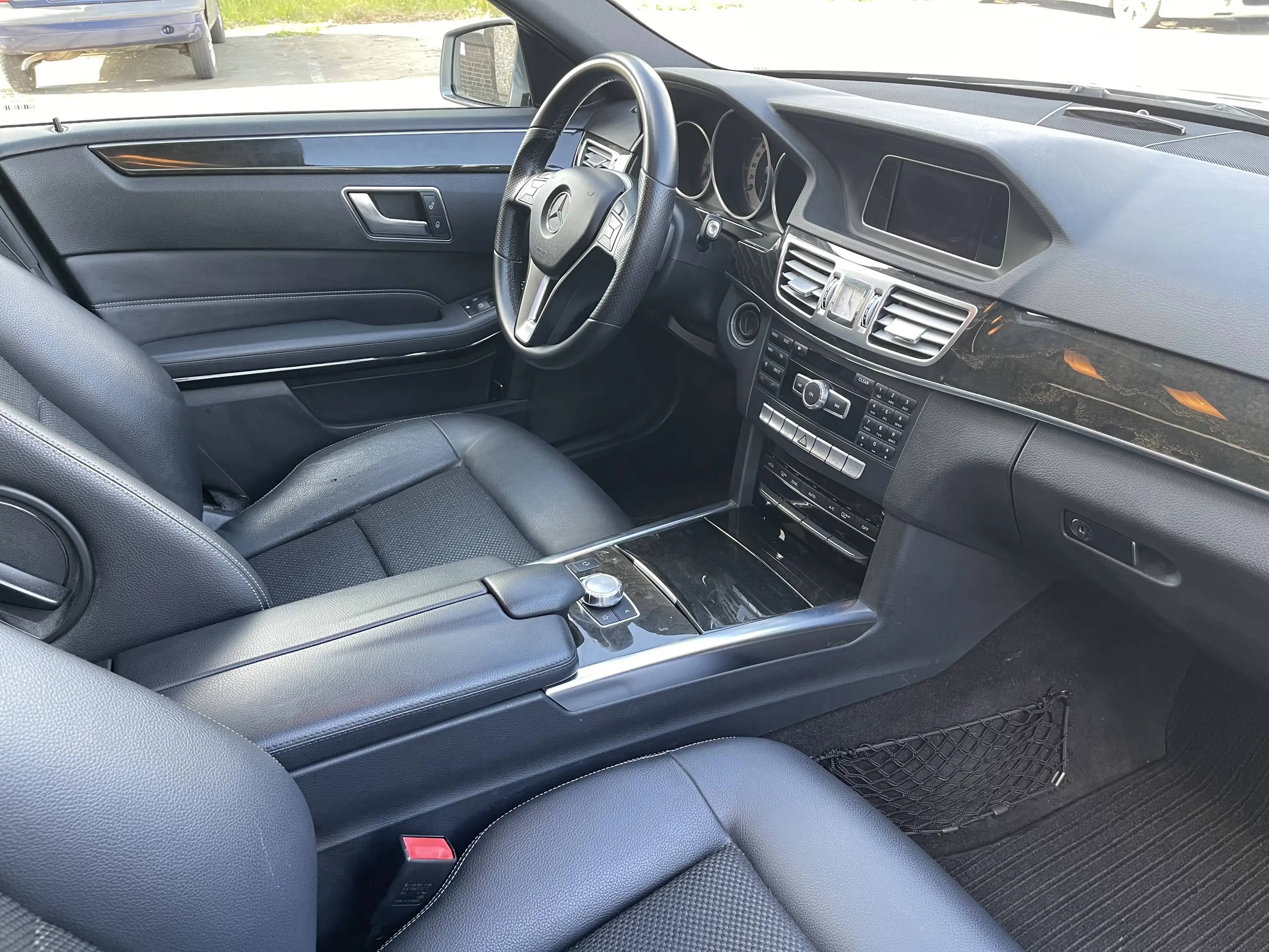 Mercedes-Benz E 250 CDI T 4Matic Avantgarde Voll 2.H 7G-TRONIC Top — photo 5