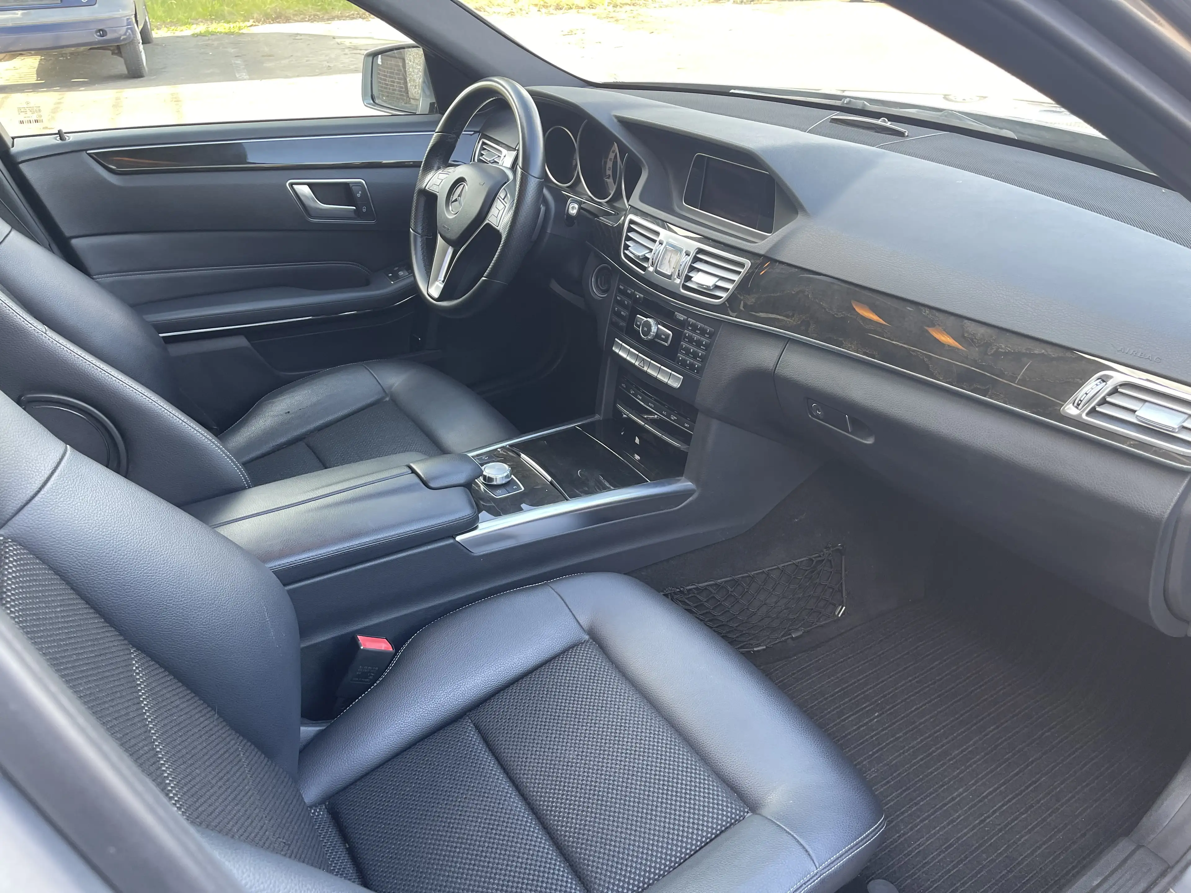 Mercedes-Benz E 250 CDI T 4Matic Avantgarde Voll 2.H 7G-TRONIC Top — photo 14