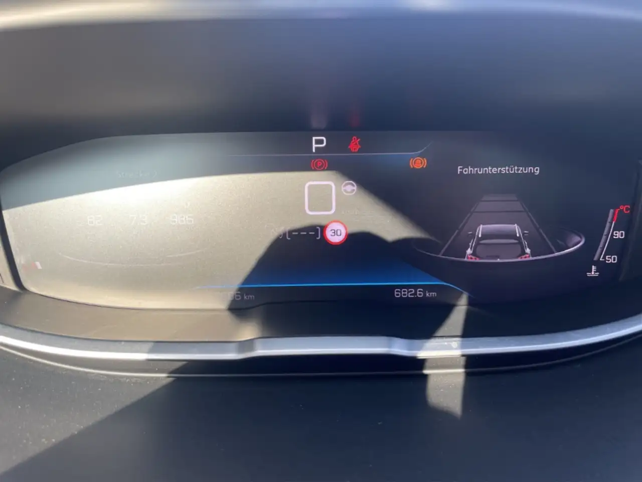 Peugeot 3008 GT PT 130 EAT8 PANO LED ACC SHZ Navi Digitales Coc, миниатюра 15