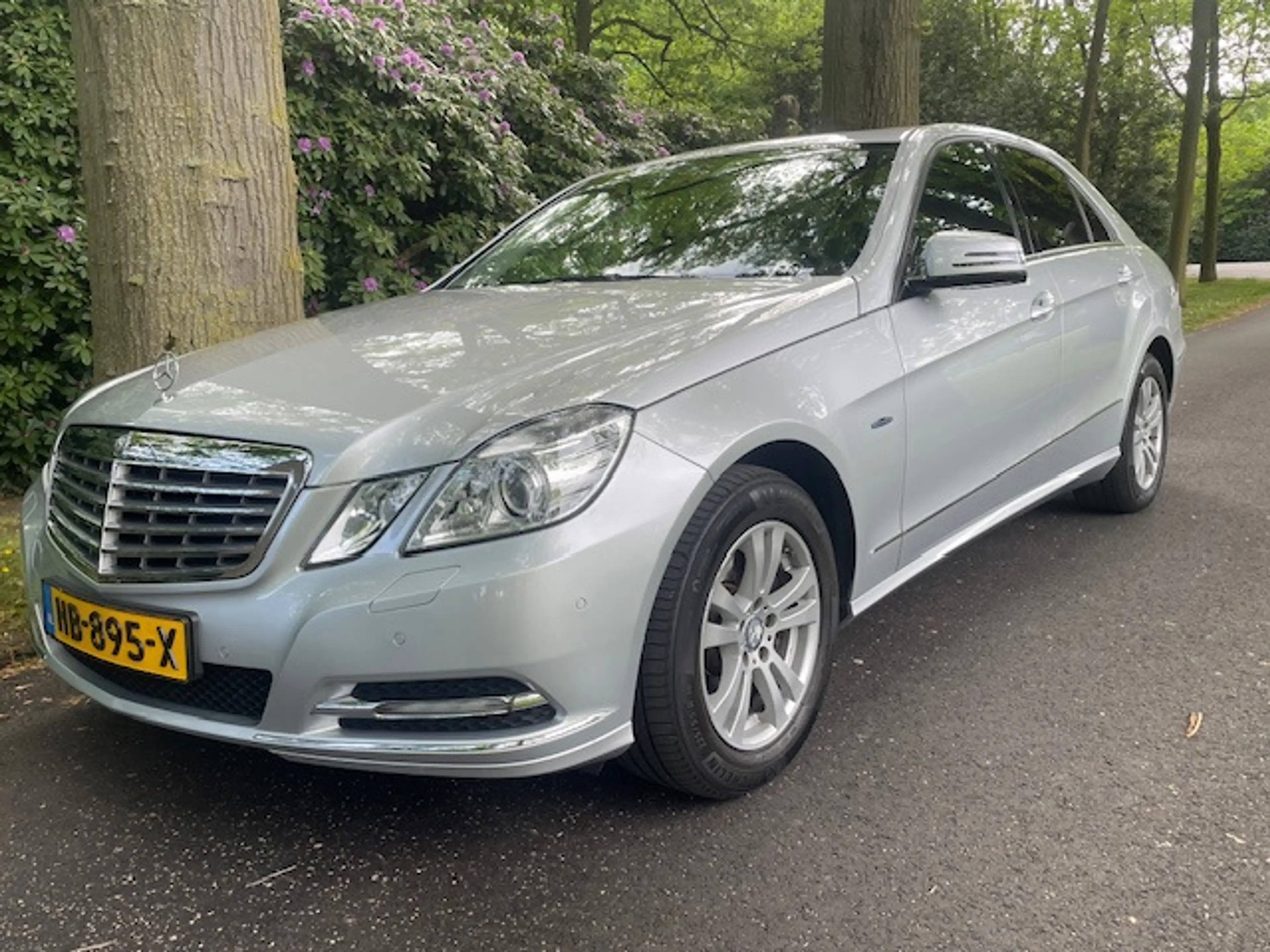 Mercedes-Benz E 250 CGI Business Class Elegance — photo 5
