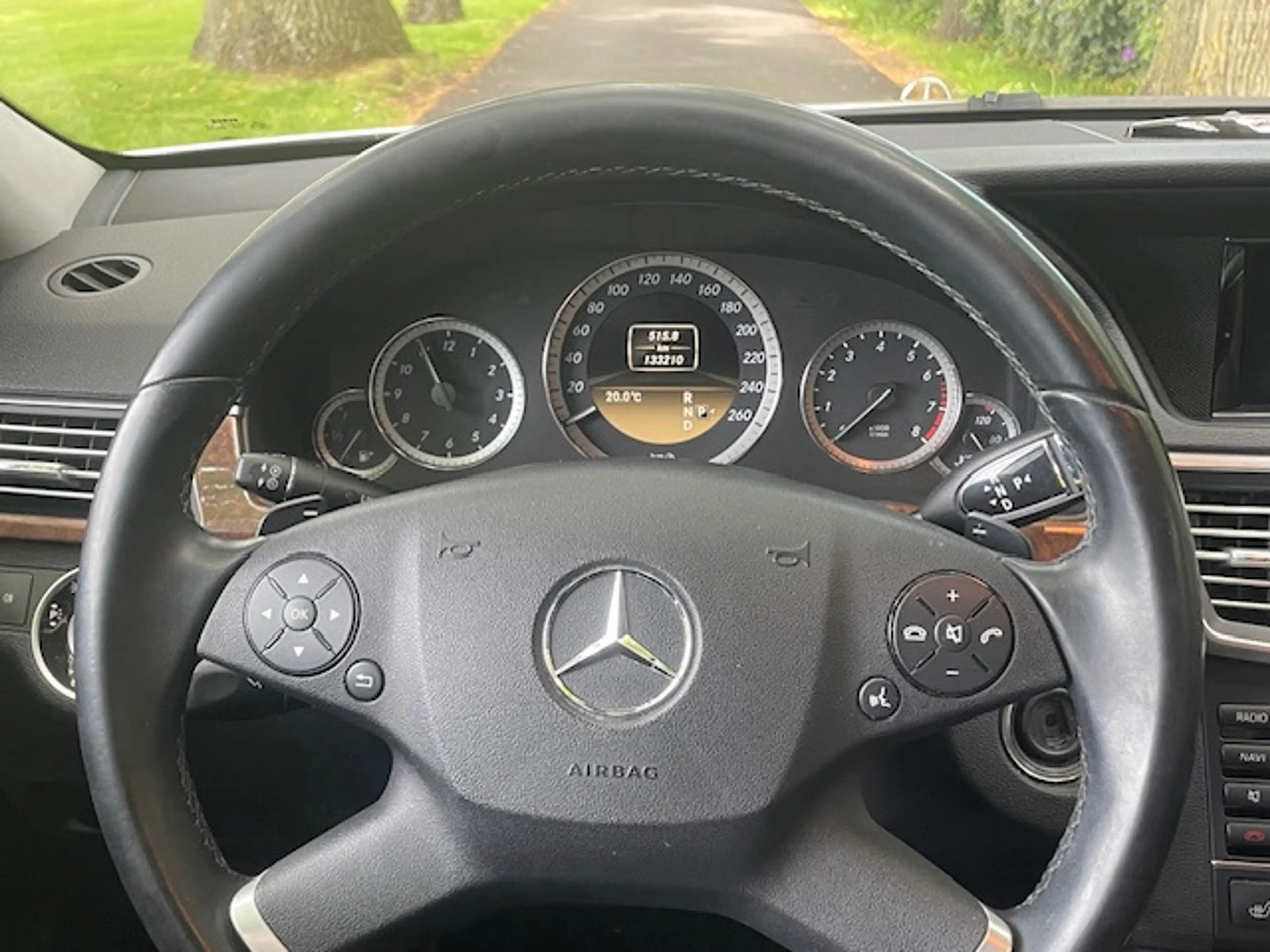 Mercedes-Benz E 250 CGI Business Class Elegance — photo 13
