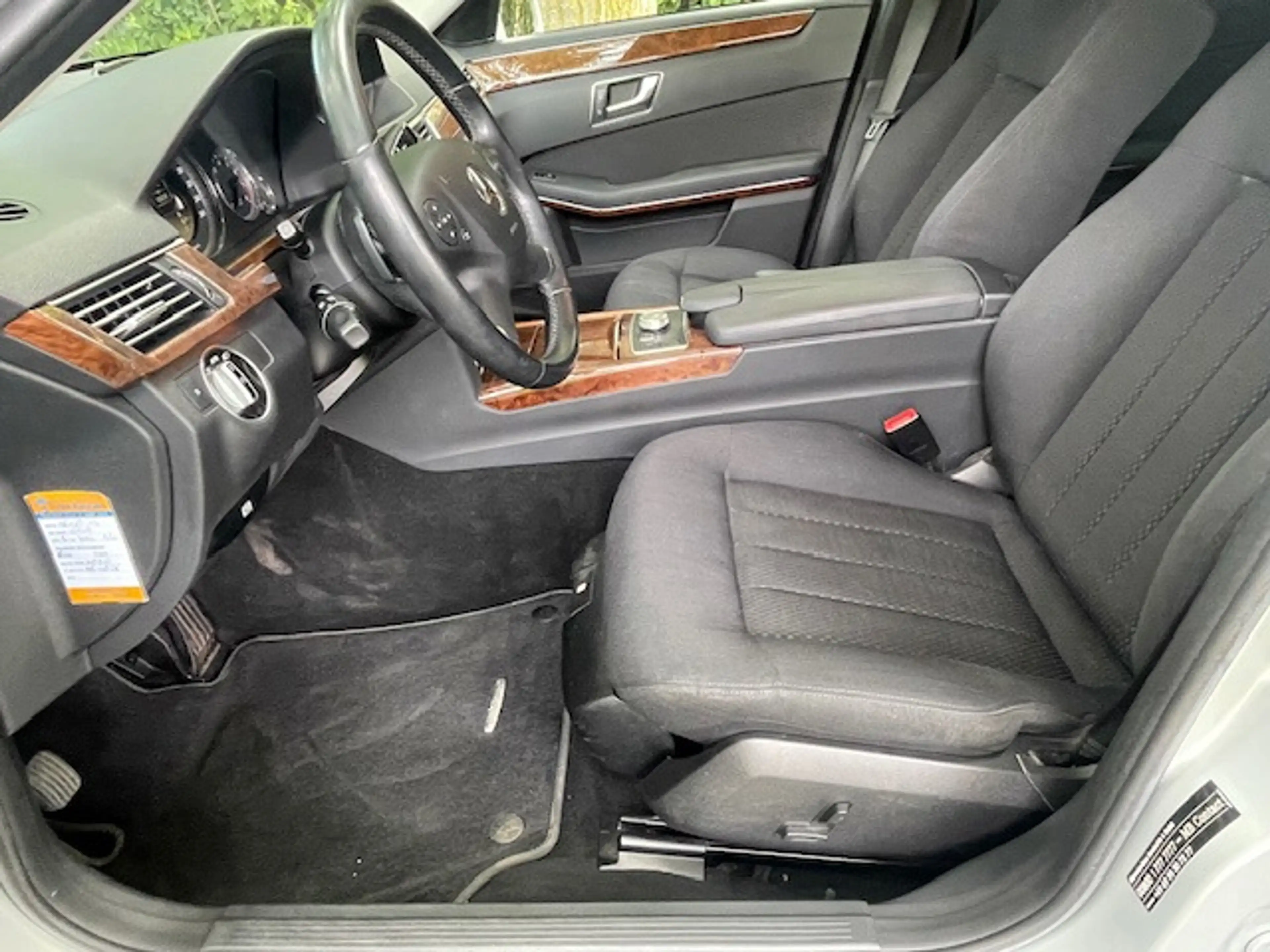 Mercedes-Benz E 250 CGI Business Class Elegance — photo 10