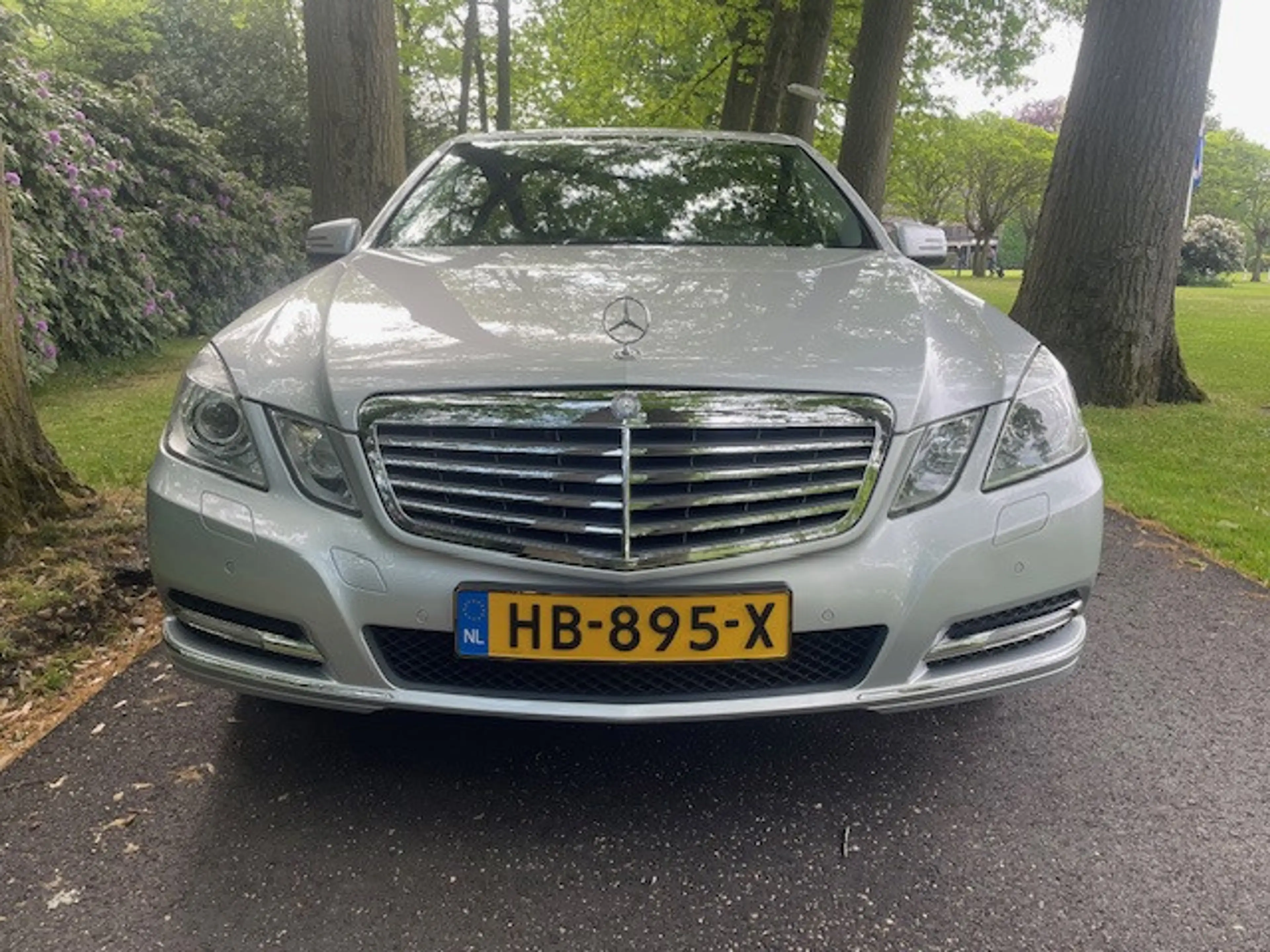 Mercedes-Benz E 250 CGI Business Class Elegance — photo 8