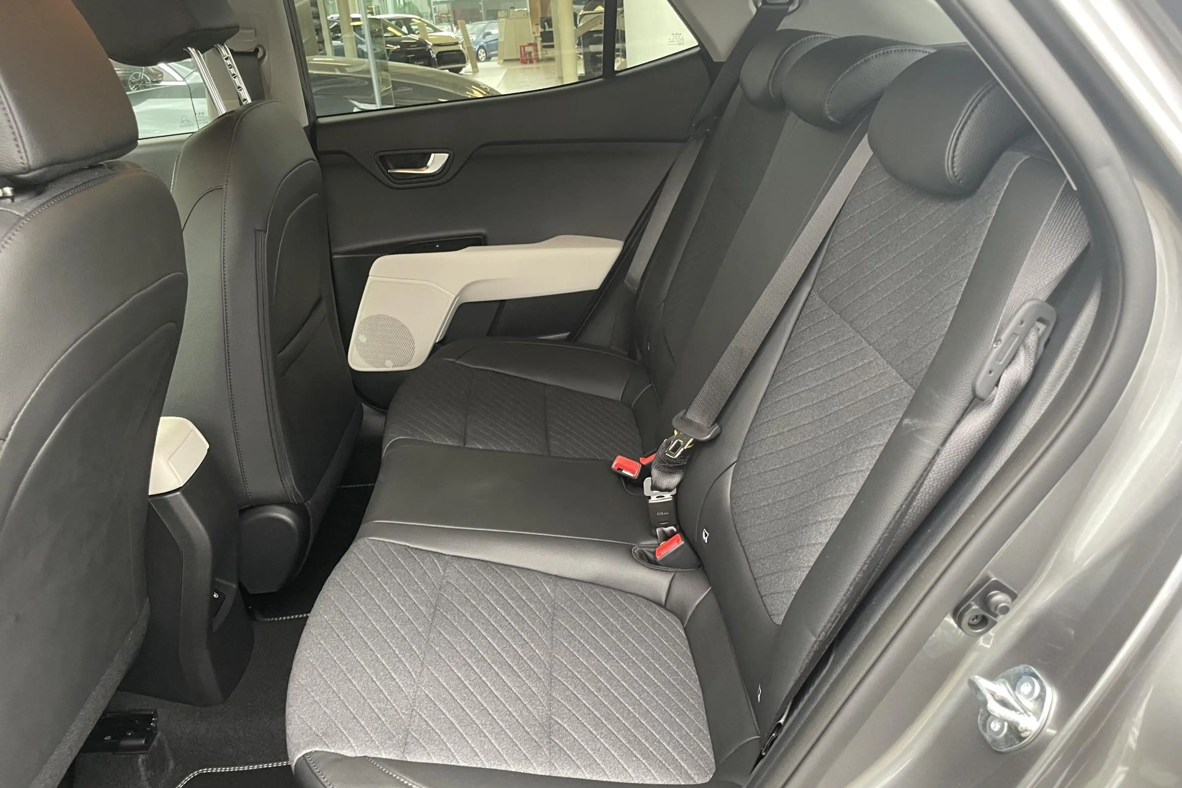 Kia Stonic GT-Line MY26 1.0 T-GDi MHEV DCT7 (115pk) (A) — photo 12