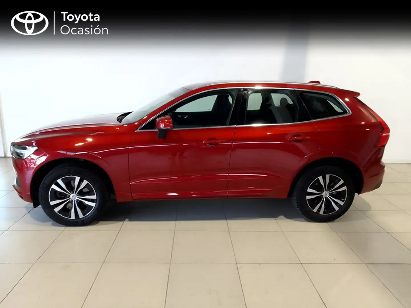 Volvo XC60 B4 Momentum FWD Aut. Roşu - 2