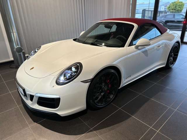 Imagine Porsche 991 911 991.2  Carrera 4 GTS Cabriolet PDK Approved
