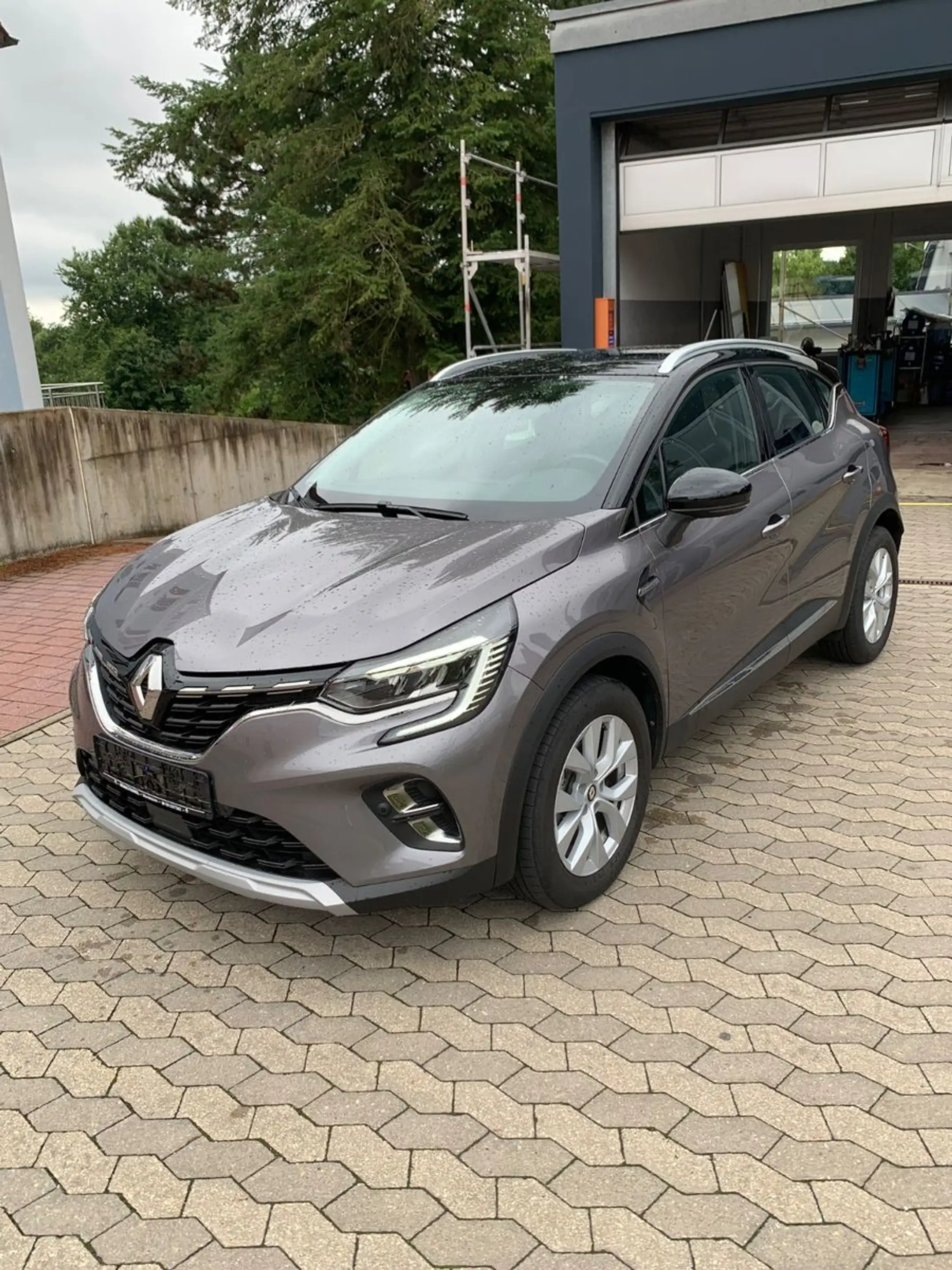 Renault Captur II Intens — photo 2