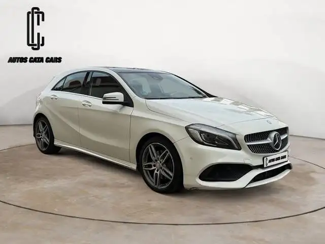 Mercedes-Benz A 220 220d 7G-DCT