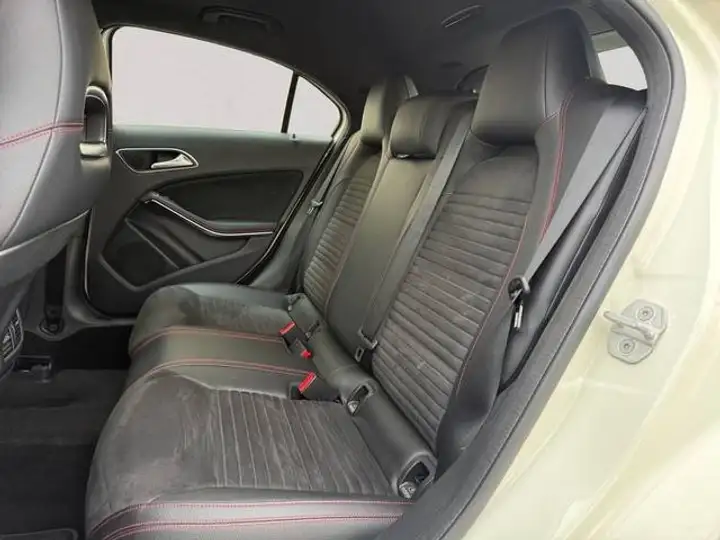 Mercedes-Benz Clase A A 220d 2016, foto 12