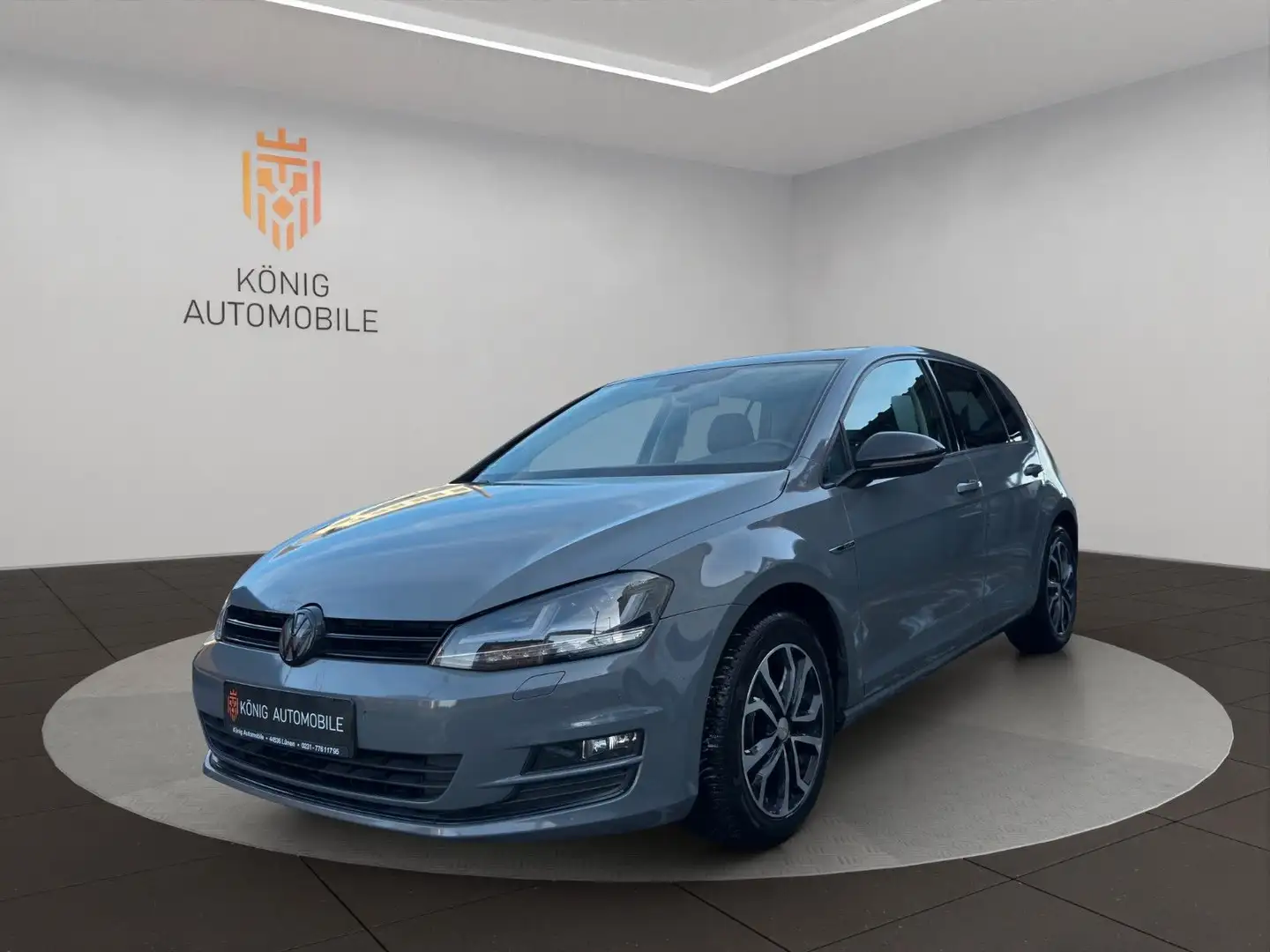 Volkswagen Golf VII Lim.Lounge BMT/LM/NAV/AHK/LED/SCHCKHFT. Grau - 1