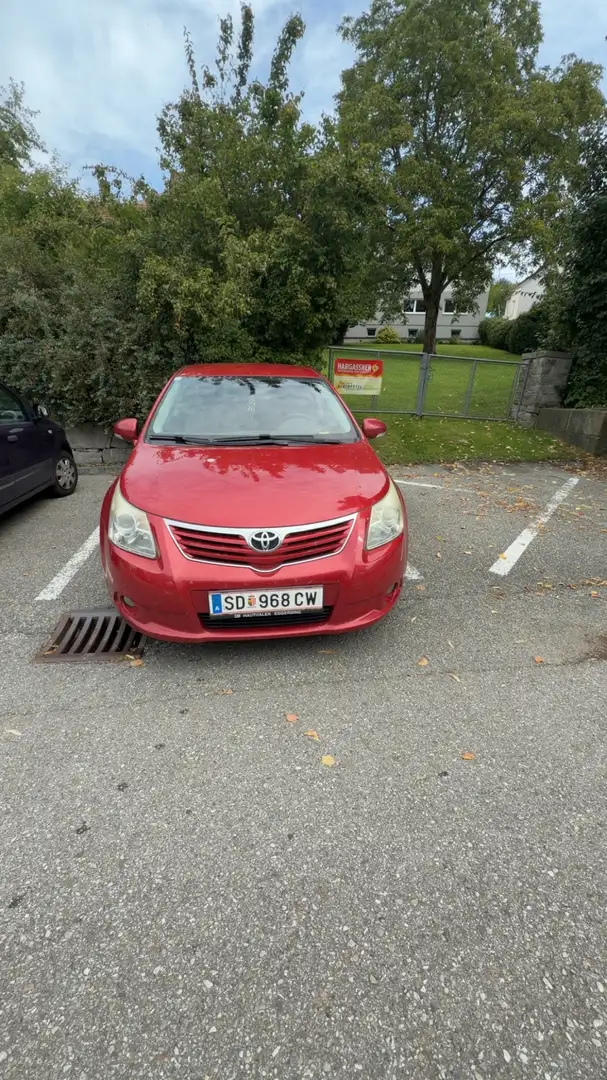 Toyota Avensis 2,0 D-4D 125 DPF Comfort - 1