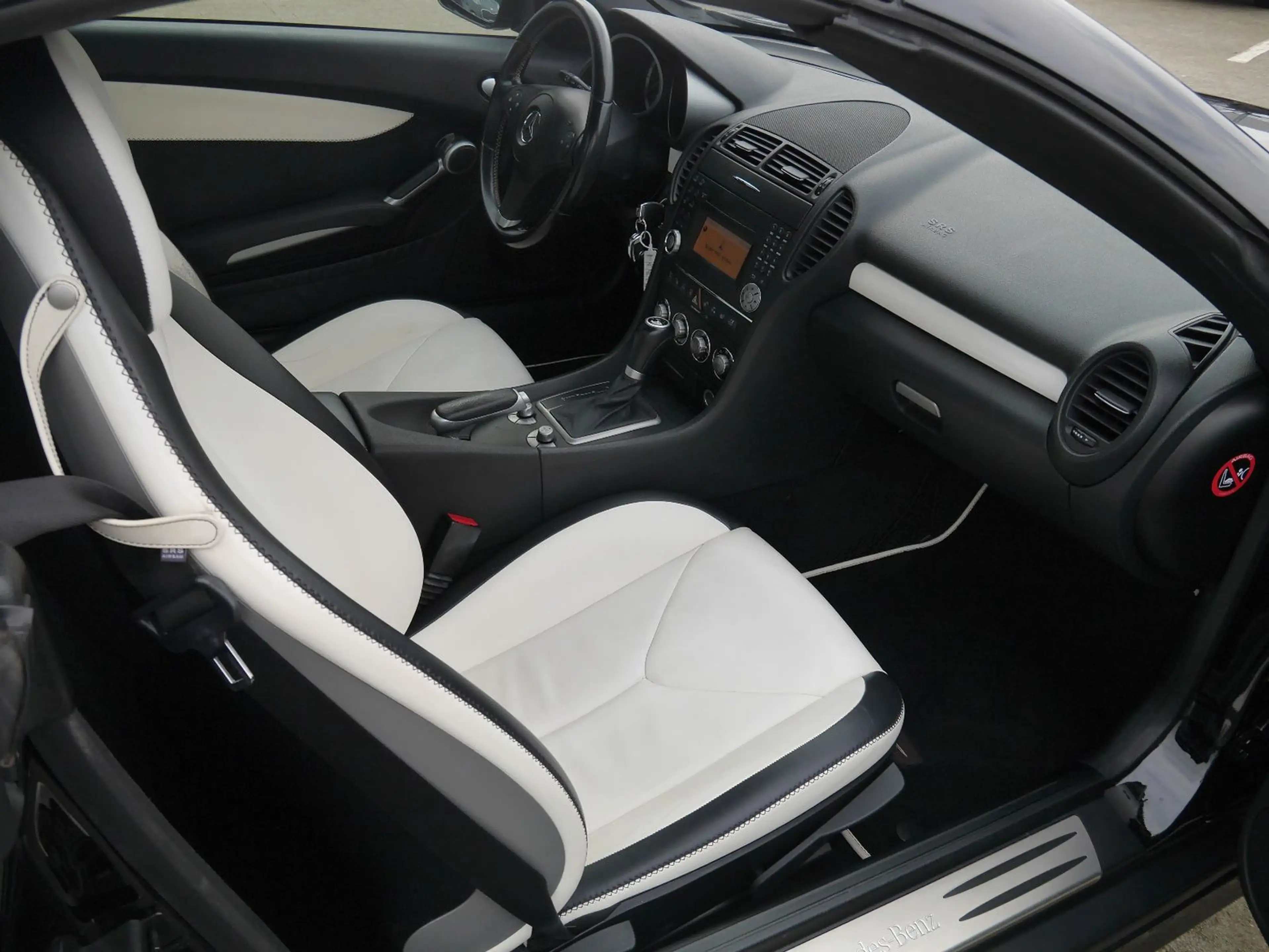 Mercedes-Benz SLK 200 K  2Look-Edition — photo 9