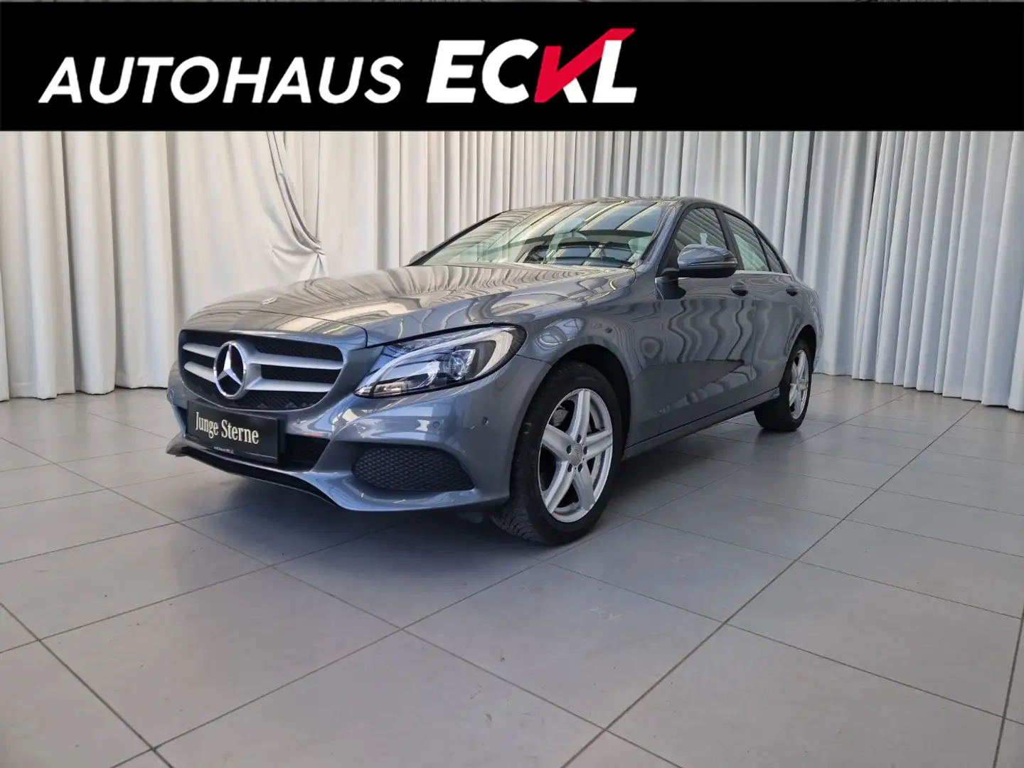 Mercedes-Benz C 200 4MATIC LM ParkAss. Navi LED KlimaA Grau - 1