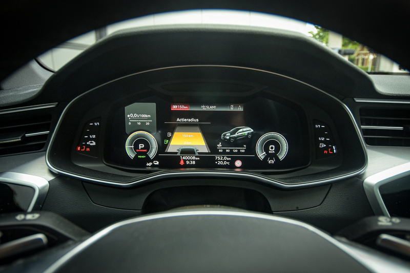Audi A6 Avant 55 TFSI e quattro Pro Line S Competition — photo 11