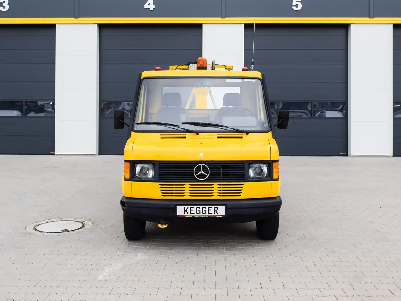 Mercedes-Benz 308D Automatik Lichtgiraffe mit Anhänger, foto 4