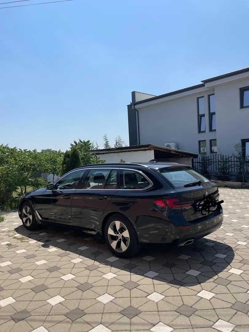 BMW 520 520d xDrive Touring Aut. M Sport Edition - 1